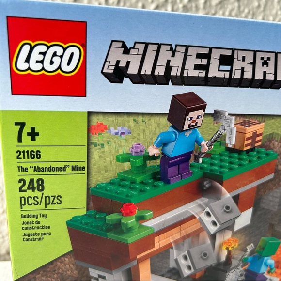 LEGO Minecraft The Abandoned Mine Building Toy 21166 Zombie NIB - Picture 9 of 12